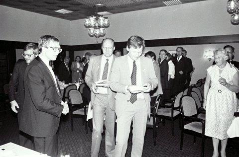 President Arild H. Johansen, Hans Jørgen Bakke, Helge Mæsel, Roald Mæsel og Mary Lystad